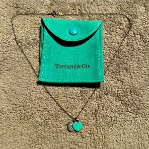 Tiffany & Co. / Heart Necklace - Silver